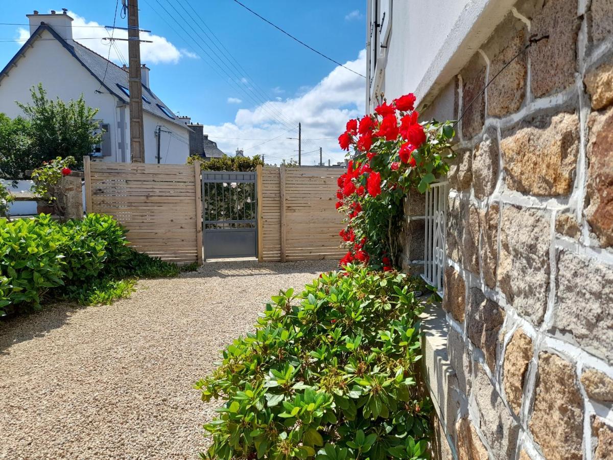 Maison Spacieuse Entre La Ville Et La Cote Saint-Martin-des-Champs  Esterno foto