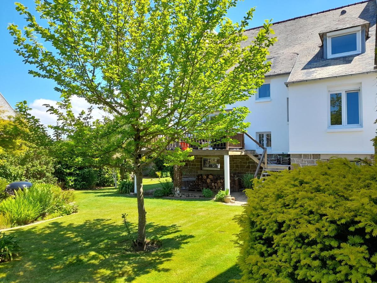 Maison Spacieuse Entre La Ville Et La Cote Saint-Martin-des-Champs  Esterno foto